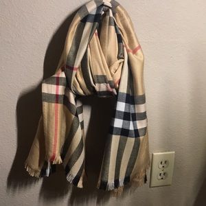 Plaid scarf Burberry